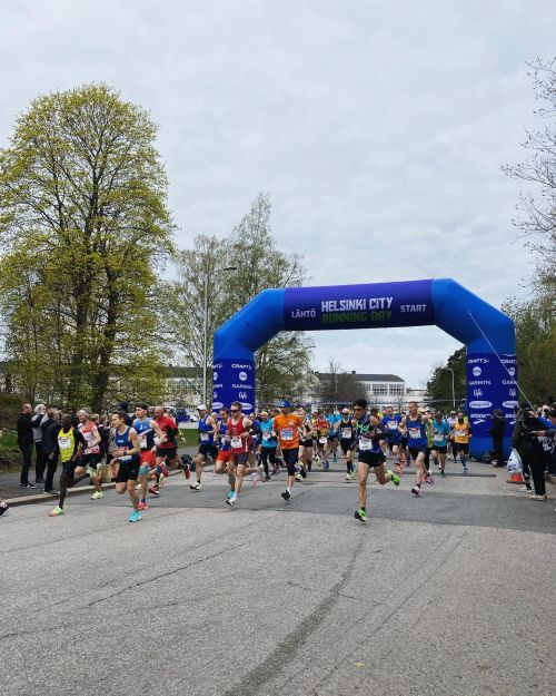 MARATONA DI HELSINKI | 42K,21K,63K,5K 2023